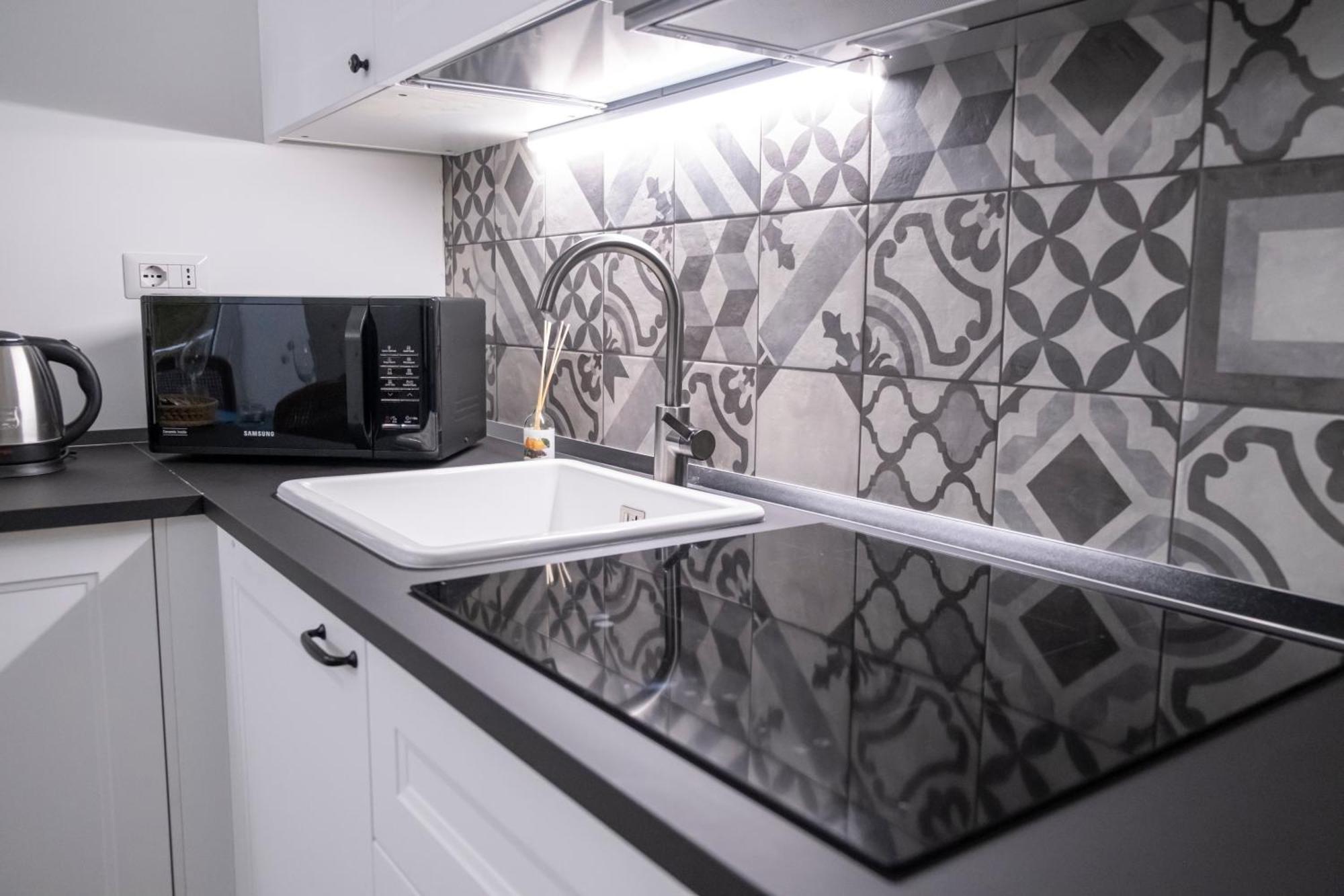Centro-5Stelle 10 Minuti Dal Mare A Piedi Apartment Savona Ngoại thất bức ảnh